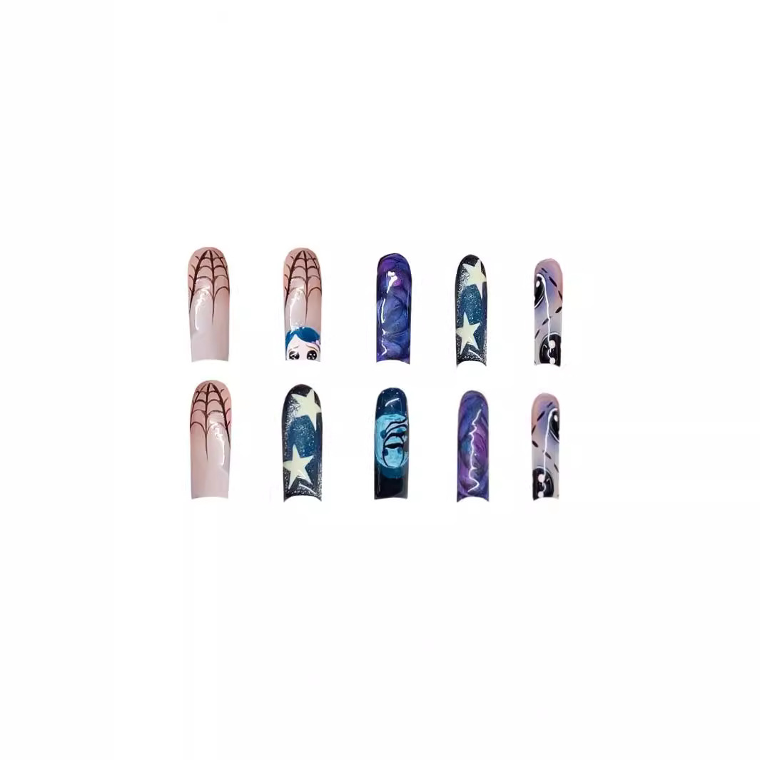 Faux Ongles Créatifs en Toile  - Nail Art Press On avis et prix